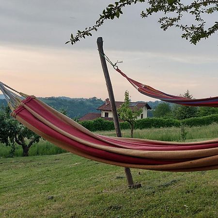 Ferienwohnung Cascina Nomade - Wine & Scenic Retreat Dogliani Exterior foto